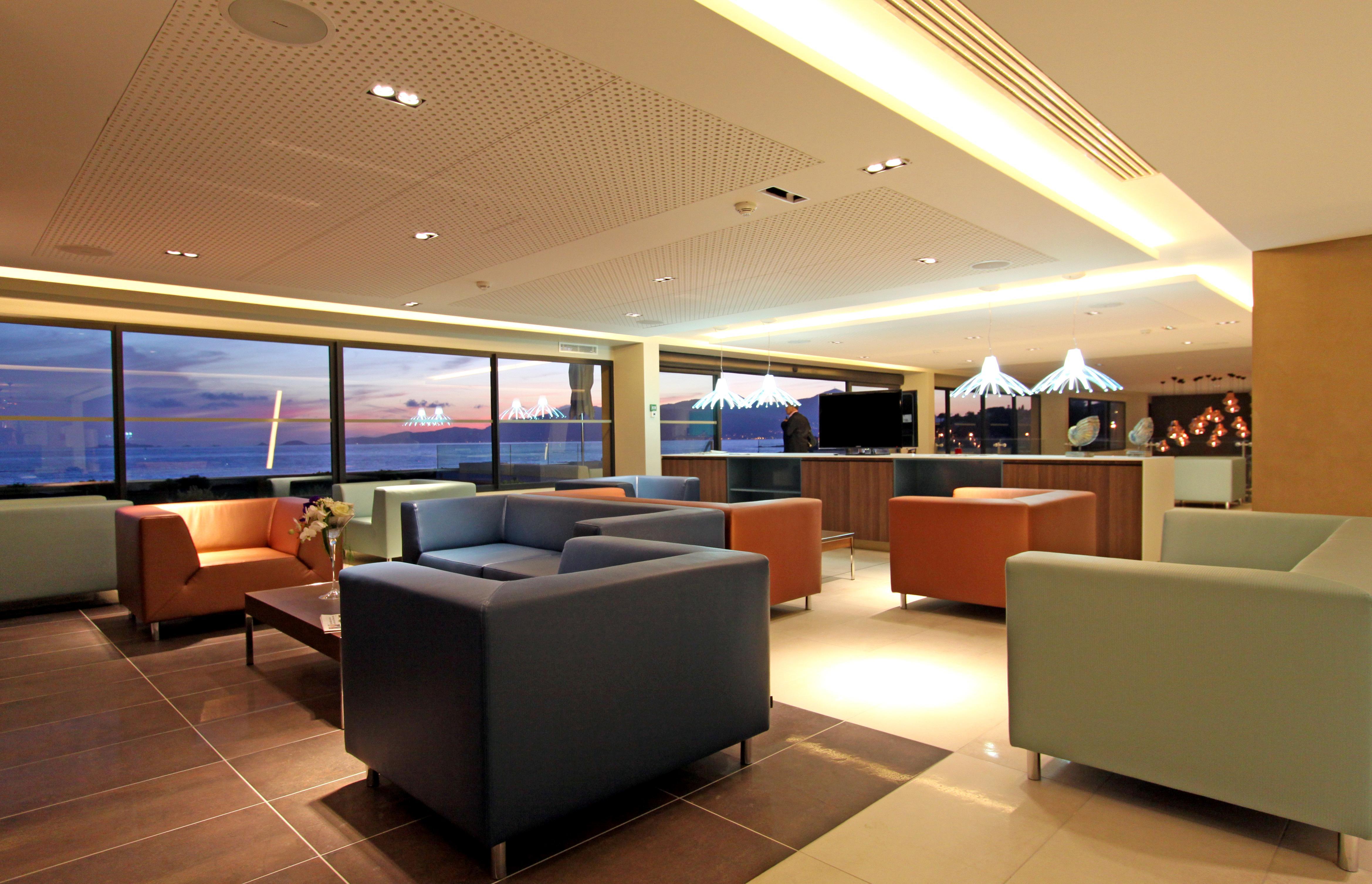 Radisson Blu & Spa, Ajaccio Bay 4*