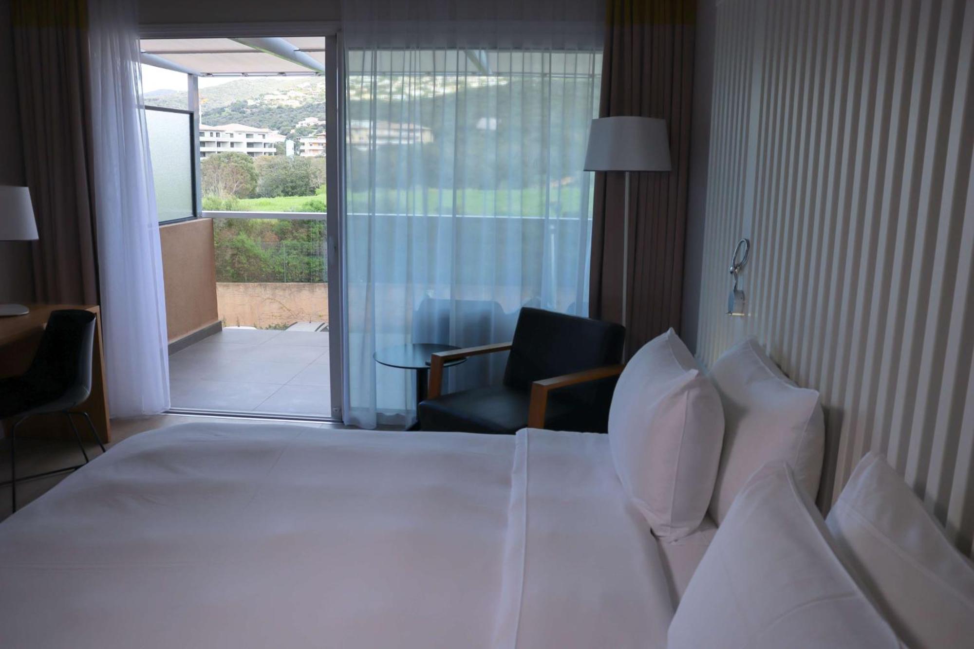 Radisson Blu & Spa, Ajaccio Bay Hotel 4*